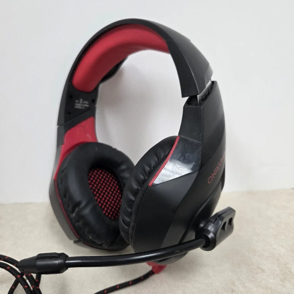 Onikuma Black & Red Professional Gaming Headset (Model K1)